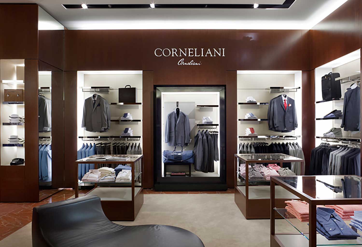 Corneliani Shops 01